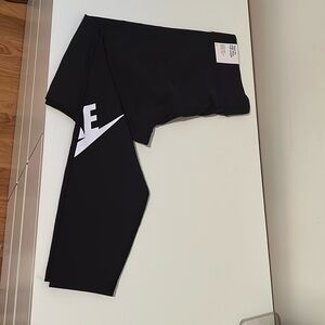 Women’s Nike Leggings